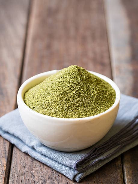 بهترین قاووت پسته ای کرمان تازه و خوش طعم